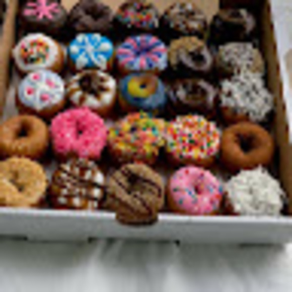 Profile Picture of Callie Jehning (@callie_jehning) on Poshmark