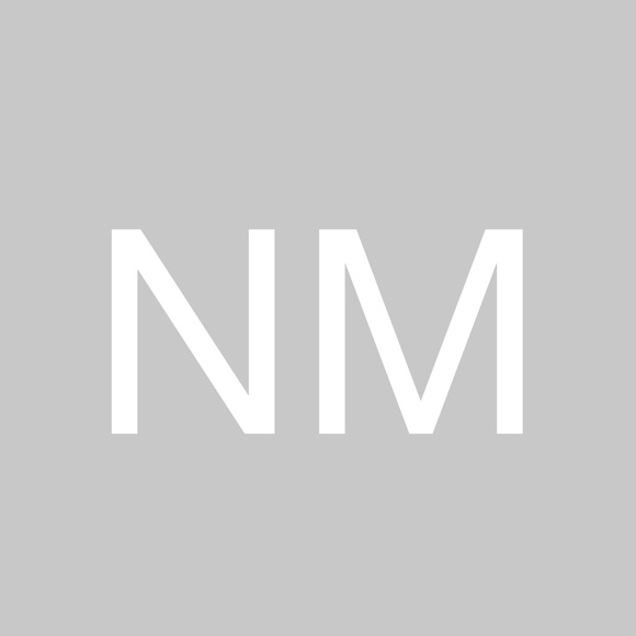 Profile Picture of Nuveriya Mukarram (@nuveriya_m) on Poshmark