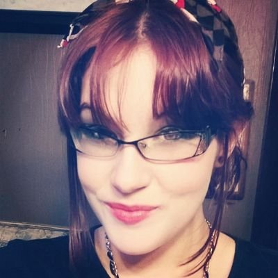 Profile Picture of Courtney Dawn Neal (@LeprechaunMomma) on Twitter