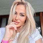 Profile Picture of ❥❥❥  𝓛𝓲𝓷𝓪 ❥❥❥ (@messalina72) on Instagram