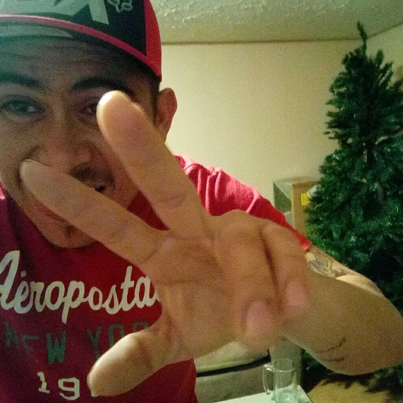 Profile Picture of Cristobal Gutierrez (@daikiytadeo) on Poshmark