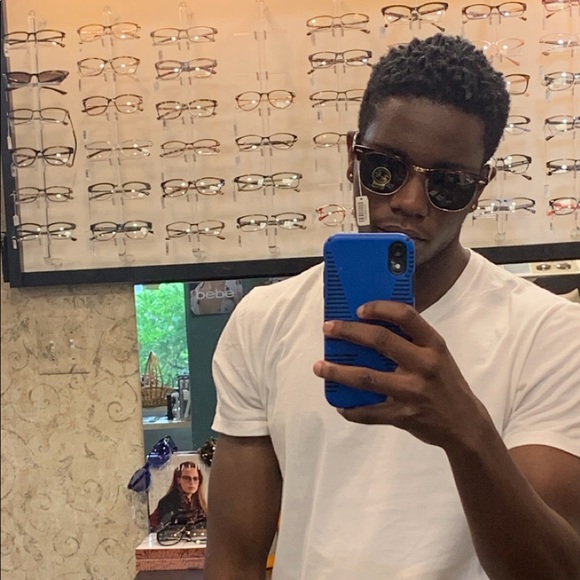 Profile Picture of Shawn Mayo (@shawnmayo2) on Poshmark