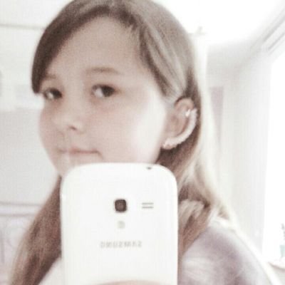 Profile Picture of Emily Sturm (@sturm284) on Twitter