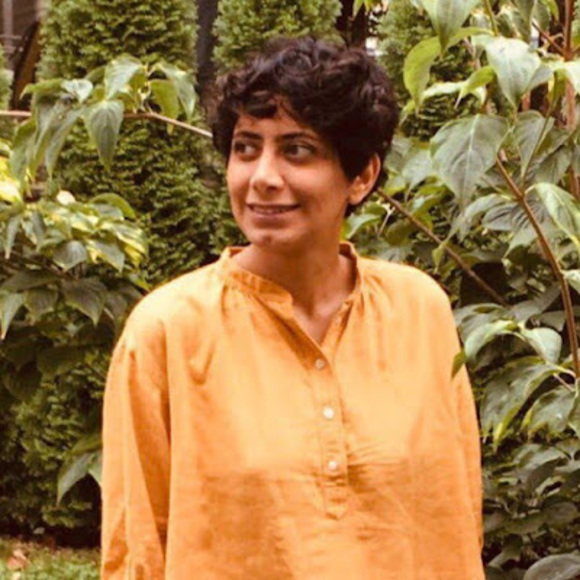 Profile Picture of Nahid Jabbari (@nahidjabbari) on Poshmark