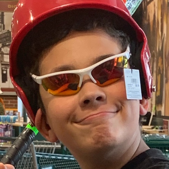 Gabriel Bamieh - Poshmark Profile Picture of Gabriel Bamieh (@gabebp) on Poshmark