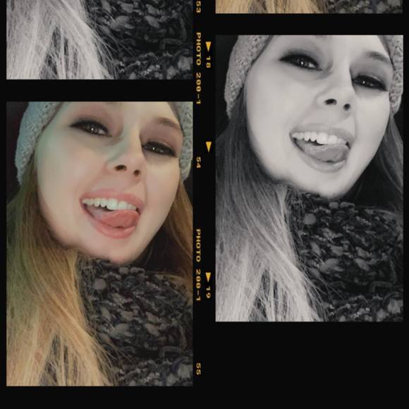 Profile Picture of Ashley Bazer (@ambazer) on Poshmark