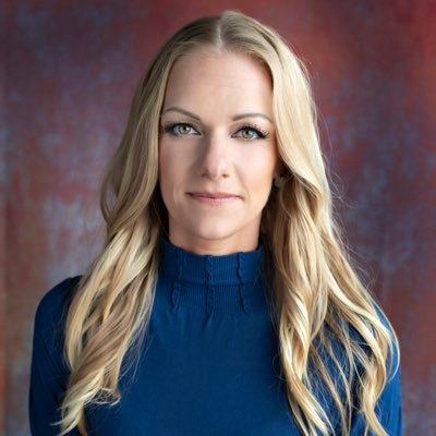 Profile Picture of Kristina Coll (@KristinaAnnColl) on Twitter