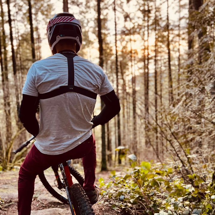 Profile Picture of Lee Harber (@gnarlee_mtb) on Tiktok