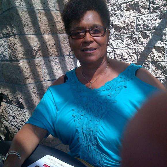 Profile Picture of Valerie Colden (@pwattsc) on Poshmark