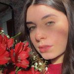 Profile Picture of Sarah LaBrosse | Rhode Island Photographer (@sarahcatherine.png) on Instagram