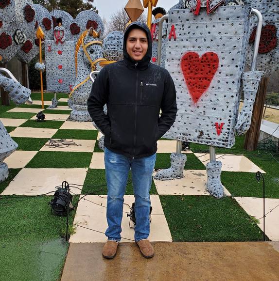 Profile Picture of Jonathan Esquivel (@j_esq01) on Poshmark