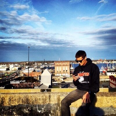 Profile Picture of Josh Tavares (@JoshTavaress) on Twitter