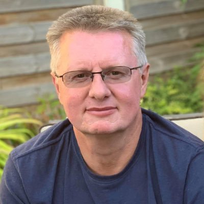 Profile Picture of Robin Appleby (@Ercall6) on Twitter