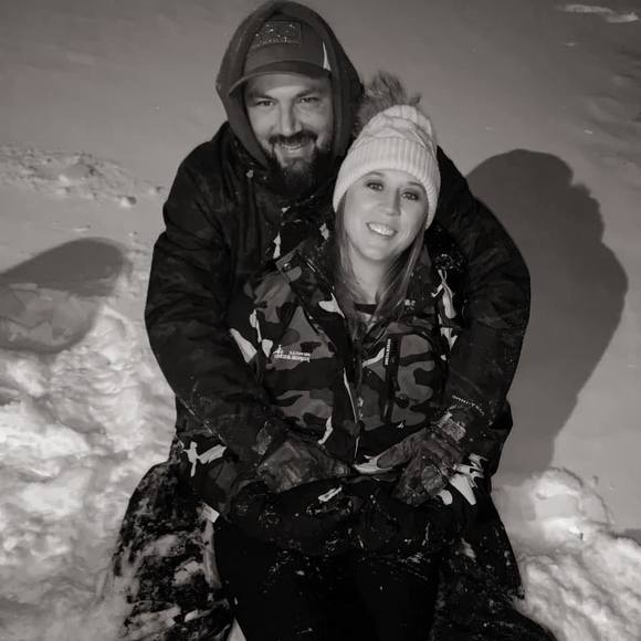 Profile Picture of Elisha Mealor (@mealor215) on Poshmark