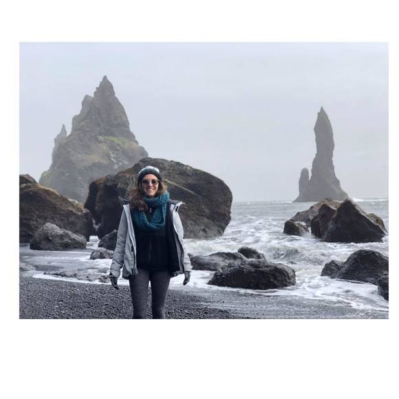 Profile Picture of Gina Ottolino (@geegeex3) on Poshmark