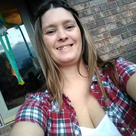 Profile Picture of April Burnham Samuels (@aprilbanderson) on Pinterest