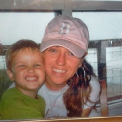 Profile Picture of Jaclyn (@@powers_jaclyn) on Twitter