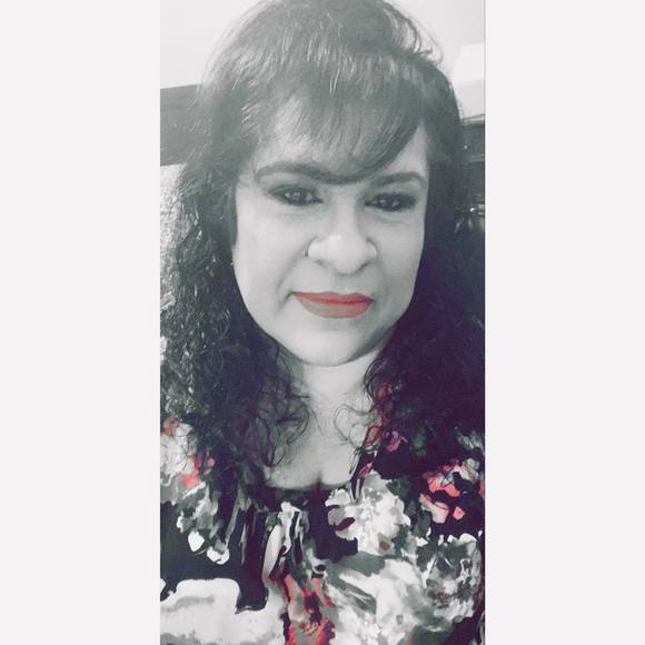 Profile Picture of Noelia Arce (@noeliaarce50) on Poshmark