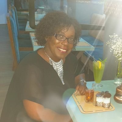 Profile Picture of Beverley Cunningham (@BevTC19) on Twitter