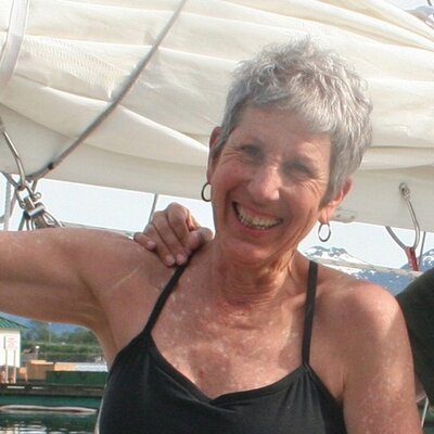 Profile Picture of Carol McCreary (@Baggywrinkles) on Twitter