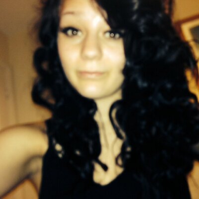 Profile Picture of Libby Hughes (@libbyhughes101) on Twitter