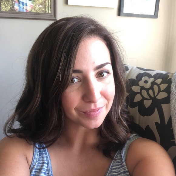 Profile Picture of Brit Dakers (@britdakers) on Poshmark