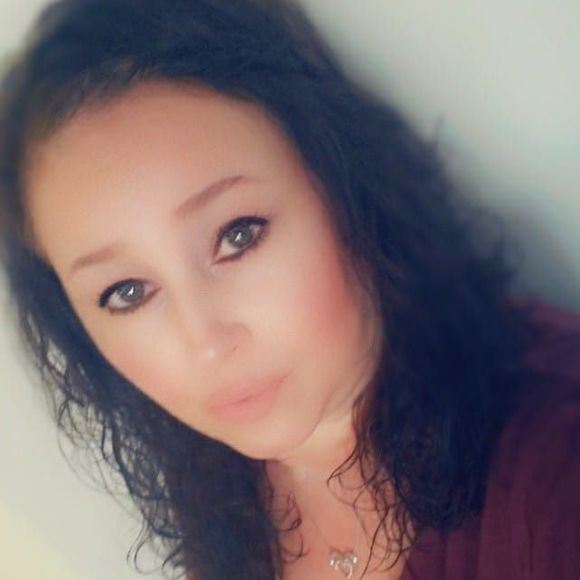 Profile Picture of Sheri Campbell (@sheri0923) on Poshmark