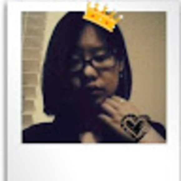 Profile Picture of Liang Zhang (@liangpanda) on Poshmark