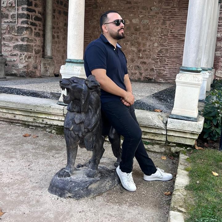 Profile Picture of Eric (@eleon818) on Tiktok