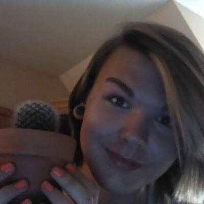 Profile Picture of Connor Friday (@DeathrayDevon) on Twitter