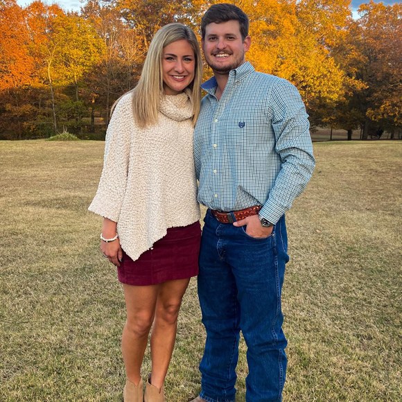 Profile Picture of Kendall Alexander (@kenalex5) on Poshmark