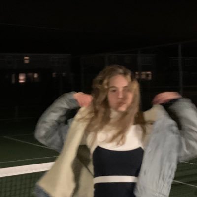 Profile Picture of Julia Blum (@juliablum_) on Twitter