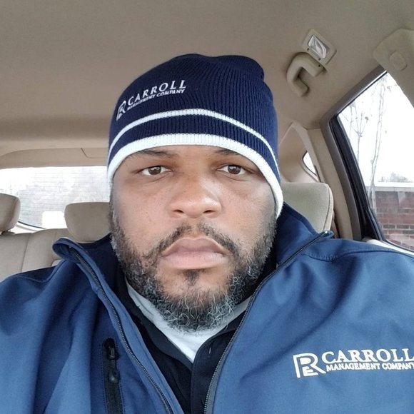 Profile Picture of Jason Chambers (@chambersjason2) on Poshmark