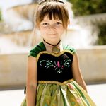 Profile Picture of Crystal Silvas (@chloe_michelles_closet) on Instagram