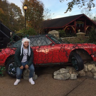 Profile Picture of Julio Tovar (@jtovar95) on Twitter