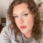 Profile Picture of N I N A L Y N N ❤💚💛 (@ninabrazyy) on Instagram