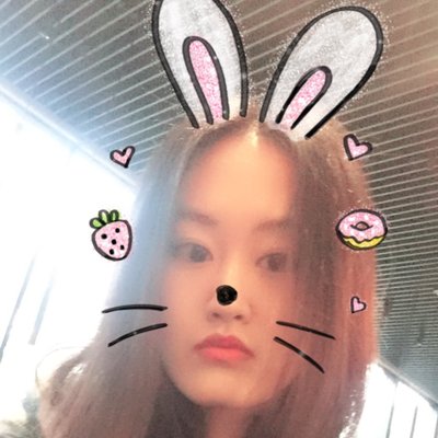 Profile Picture of Tina Liang (@TinaLiang1007) on Twitter