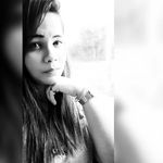 Profile Picture of Niharika Jain 🧿 (@strawberras) on Instagram