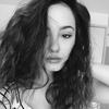 Profile Picture of TikIzzyTok (@isabellsampson97) on Tiktok