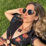 Profile Picture of Stephanie Renée (@stephgigity) on Instagram