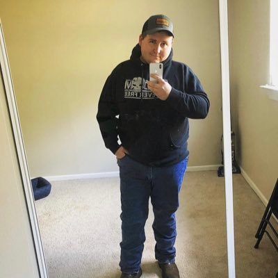 Profile Picture of Tyler Cooley (@TylerCooley8) on Twitter