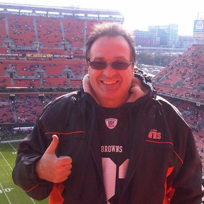 Profile Picture of Robert Brinkley (@Grace_Nectar) on Twitter