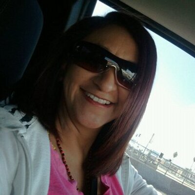 Profile Picture of Susie Garcia (@susiegarcia001) on Twitter