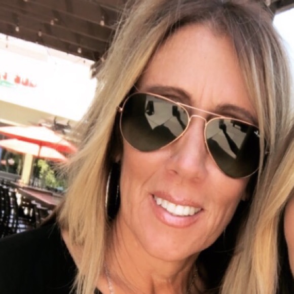 Profile Picture of Teresa Pottorff (@pottorff7) on Poshmark