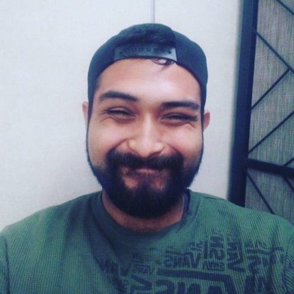 Profile Picture of Andrew Saucedo (@epicandrew14) on Poshmark