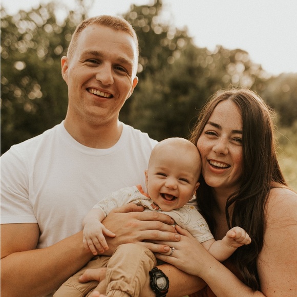 Profile Picture of Whitney Wheeler (@freshcoastgirl) on Poshmark