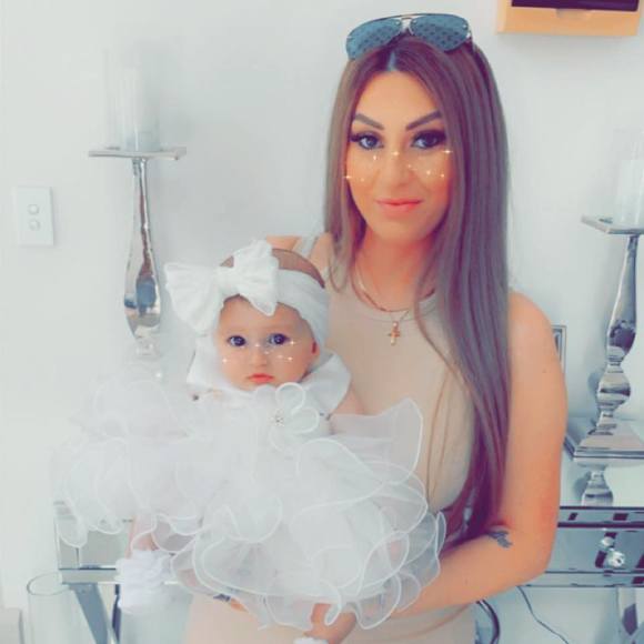Profile Picture of Jessy Samiri (@jessysamiri) on Poshmark
