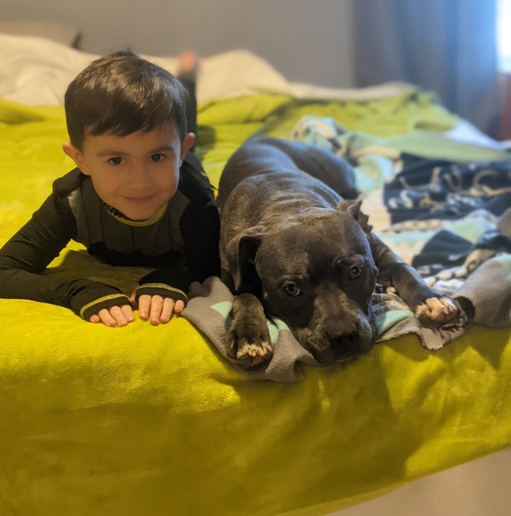 Profile Picture of Lacey Meyer (@mamalyon81) on Poshmark