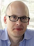 Profile Picture of Lev Grossman - Wikipediaon Wikipedia