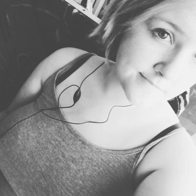 Profile Picture of Lisa Kühnert (@Lisa_kh99) on Twitter